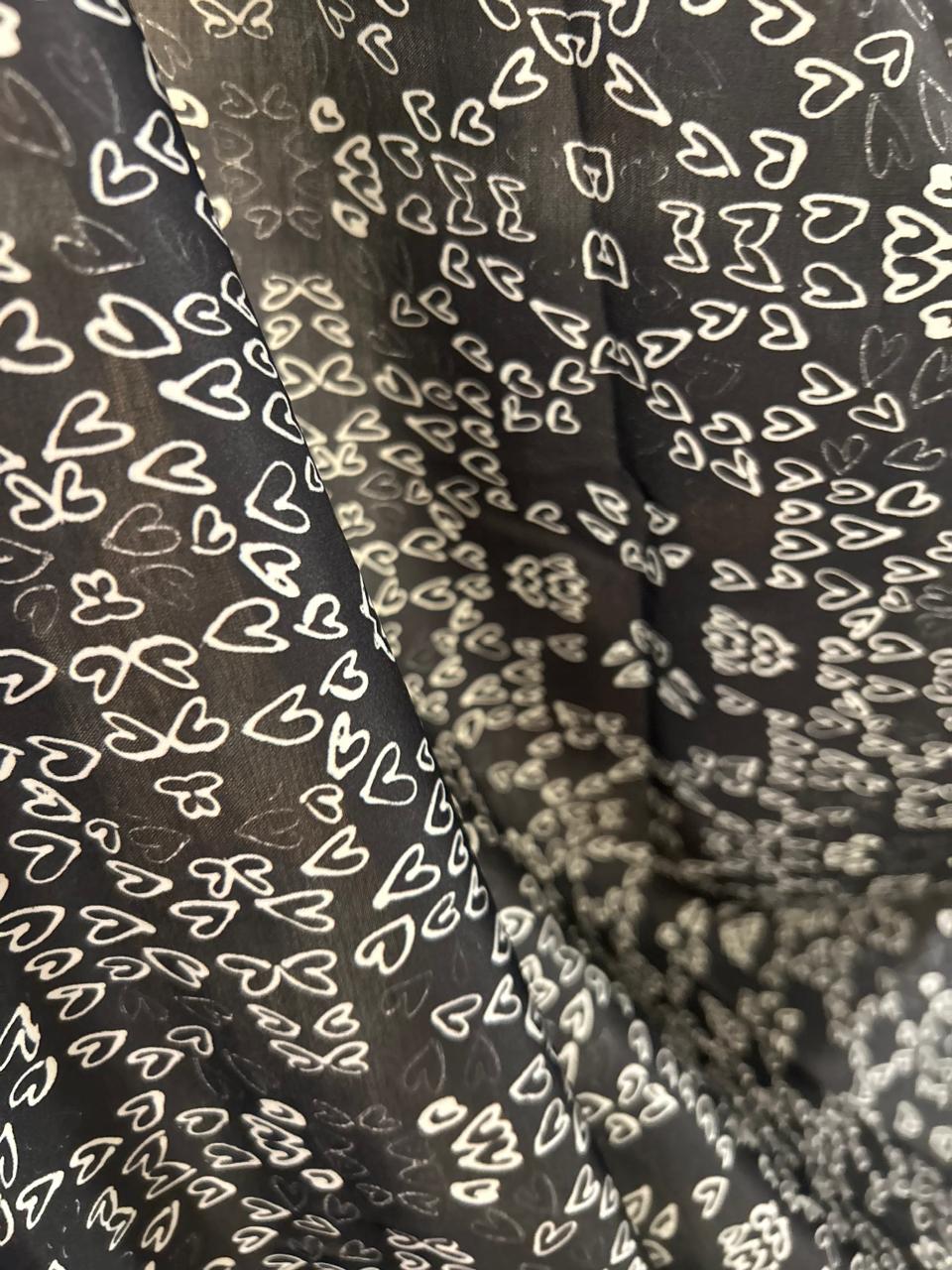 Monochrome hearts